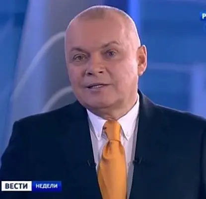 У армянских оппозиционеров не осталось тем, а Киселев пришелся ко времени - депутат