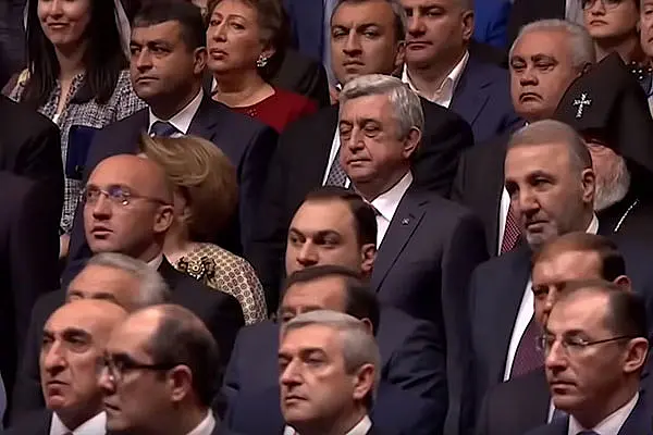 Սուր հարցերը չեն լսվում, քանի Փաշինյանին այսչափ վստահում են