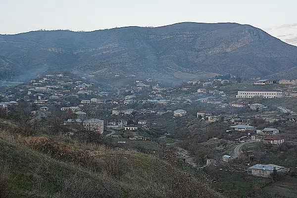 Գիշերը լարված է եղել Ղարաբաղ-Ադրբեջան սահմանին․ կա մեկ վիրավոր