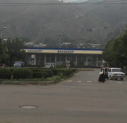 Վանաձորցի առևտրականները համաձայն չեն որպես անհատ ձեռներեց գրանցվել․ «Ասպարեզ»
