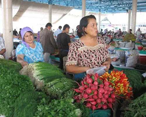 Azerbaijani 'Thieves of Law' in Moscow Fight for Control of Onions, Dill Market