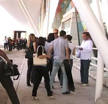 «Միայն ֆաշիստական իշխանությունները...». Ինչպես էին բացում «Զվարթնոցը» (ՏԵՍԱՆՅՈՒԹ)