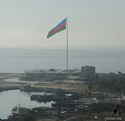 В Баку намекнули на миллиарды для восстановления районов вокруг Карабаха