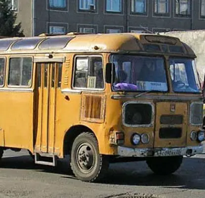 На шоссе Ванадзор-Спитак из автобуса выпали пассажиры. Есть жертва