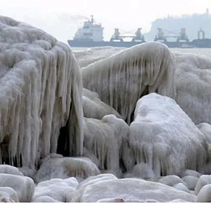 Black Sea Freezes: South Caucasus Under a Blanket of Snow (VIDEO)