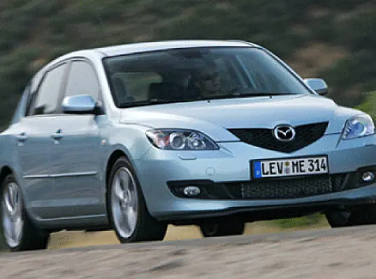 Mazda отзывает более 200 тысяч автомобилей