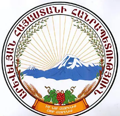 Ով է ուզում վերադառնալ խորհրդային սիմվոլներին. զինանշանի, օրհներգի և ԱԱԾ-ի անելիքի մասին