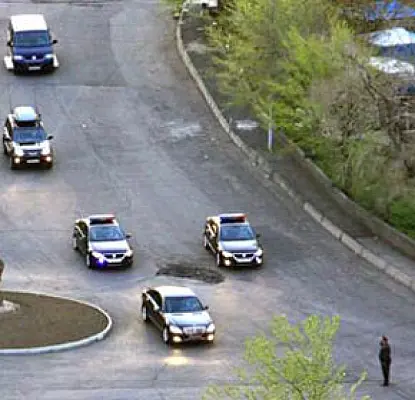 В Ереване стреляли в автомобиль службы безопасности Сержа Саргсяна