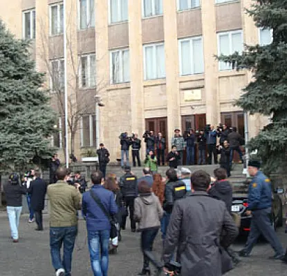 ՍԴ դիմելը չի ազդելու քաղաքական միջոցառումների անցկացման վրա. Խուրշուդյան