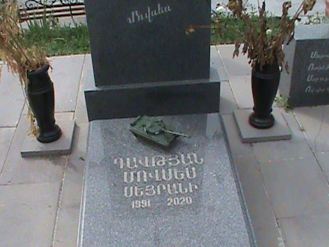 DSC04013.JPG