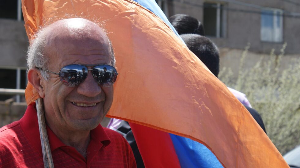 Ղարաբաղի կորսված կարգավիճակը․ Քոչարյանը թող բանավիճի ինքն իր հետ